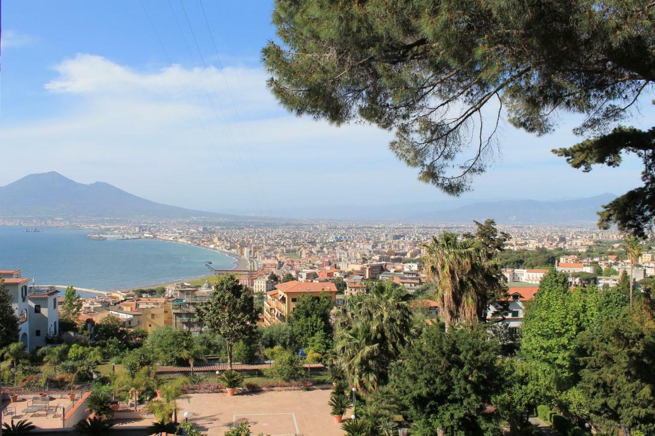 Casa Panoramica Apartment Castellammare di Stabia Exterior photo